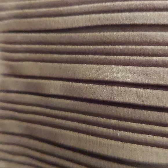 Tops 5 for $20 - Picture 16 of 16